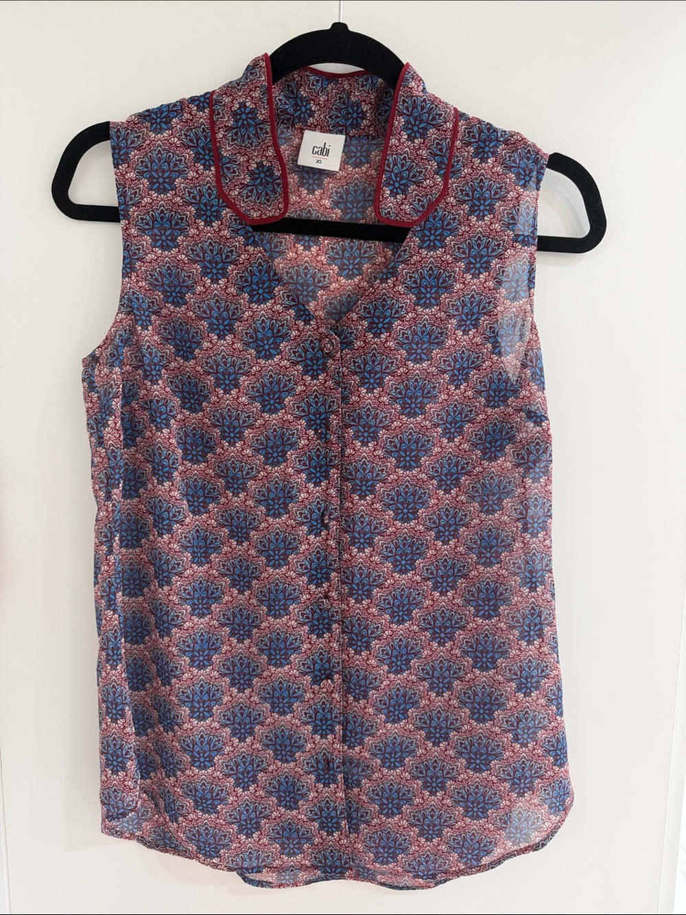 CAbi Sleeveless Floral-Patterned Button Front Top in Blue & Pink
